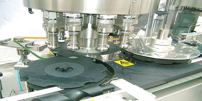 自動(dòng)上蓋器